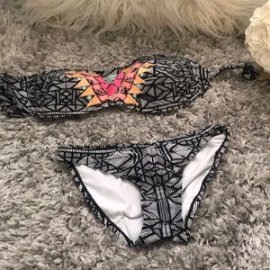 NWOT bikini M bottom, L top